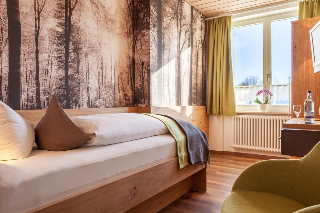 Hotel Waldhorn Kempten Exteriör bild